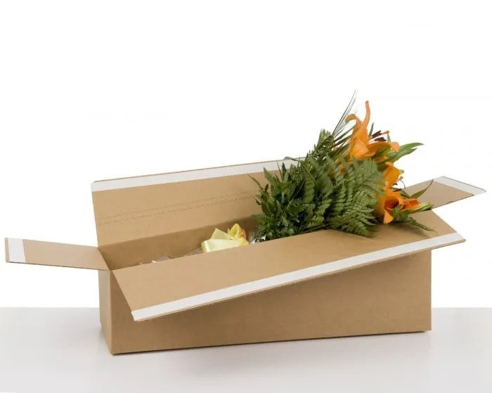 картонная коробка трапециевидной формы для цветов