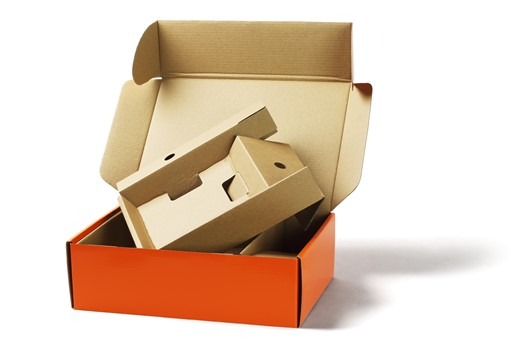 картонная коробка для обуви с ложементом
