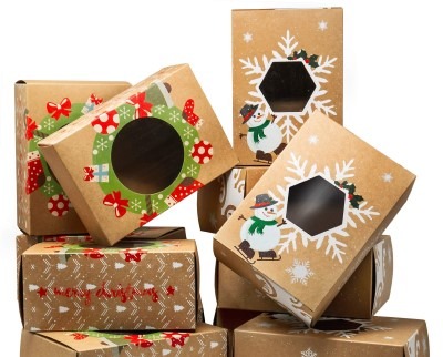 новогодние подарочные коробки "Комупак"