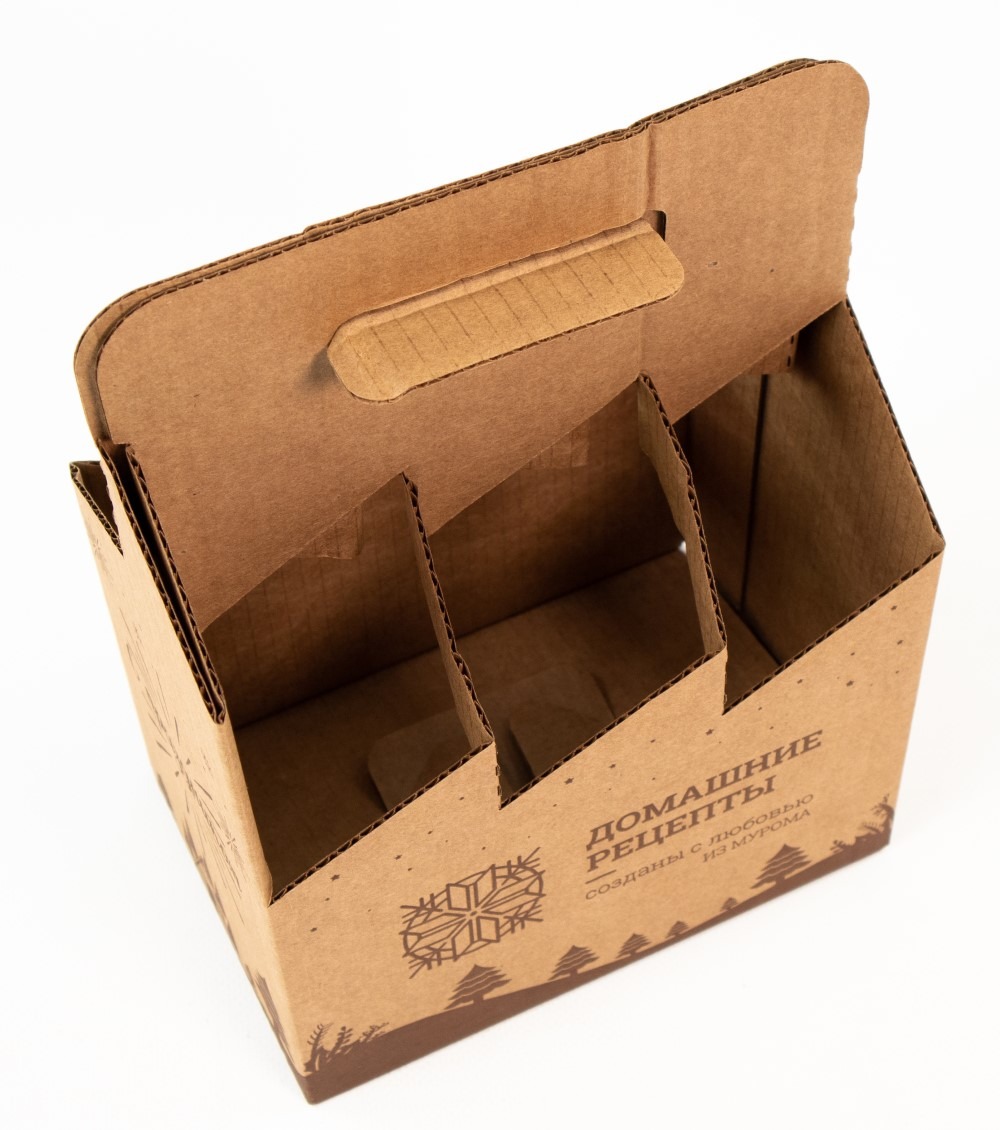 Картонная коробка от Комупак для бутылок с морсом