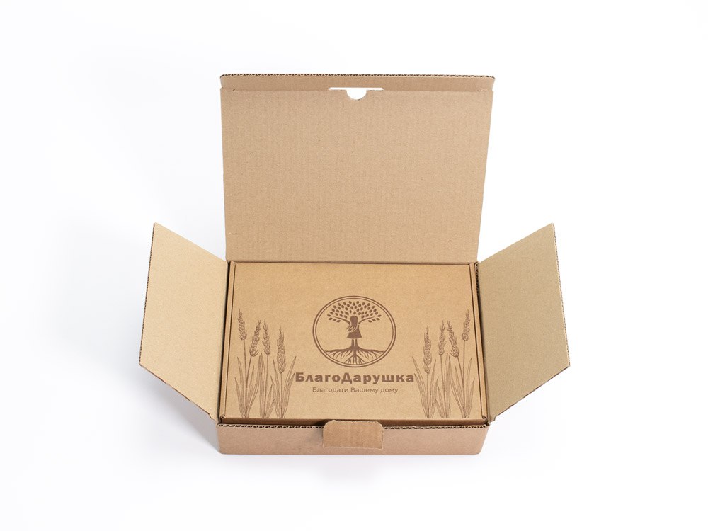 Двойная упаковка для текстиля: Что скрывается за простотой бурого картона?